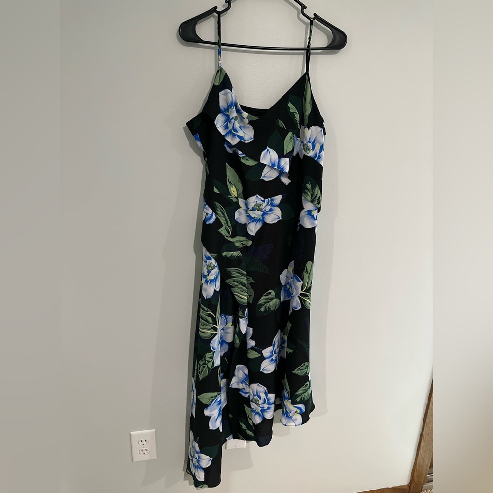 Banana Republic floral sleeveless dress - size 12